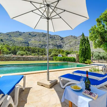 Solivellas Villa *